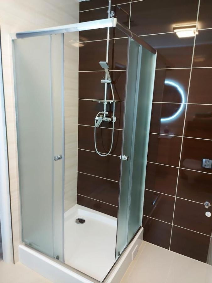 Apartament Z Duzym Tarasem Apartment Swinoujscie Exterior photo